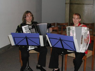 Jasmin und Michaela Halbächs